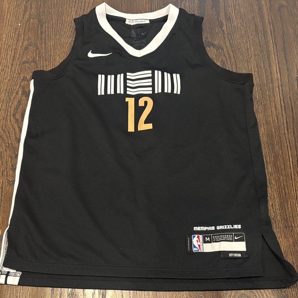 Nike Boy’s Memphis Grizzle’s Morant Black and Gold Basketball Jersey Size Medium